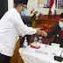 Gubernur Mahyeldi Tunjuk Wawako Hendri Septa Jadi Plt Wali Kota Padang