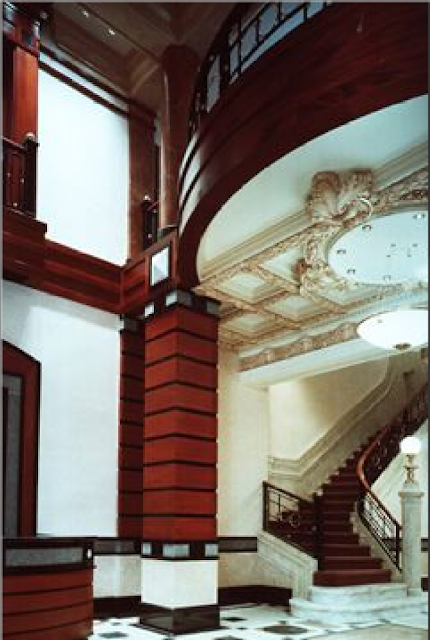 Commercial interior of Colorado Building in Washington, DC designed by Ernesto Santalla while with KressCox Associates