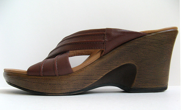 women's dansko slides