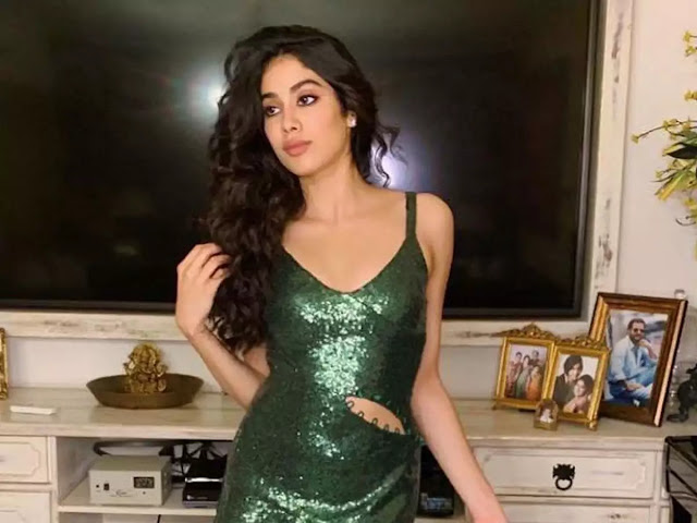 Janhvi Kapoor Image 20