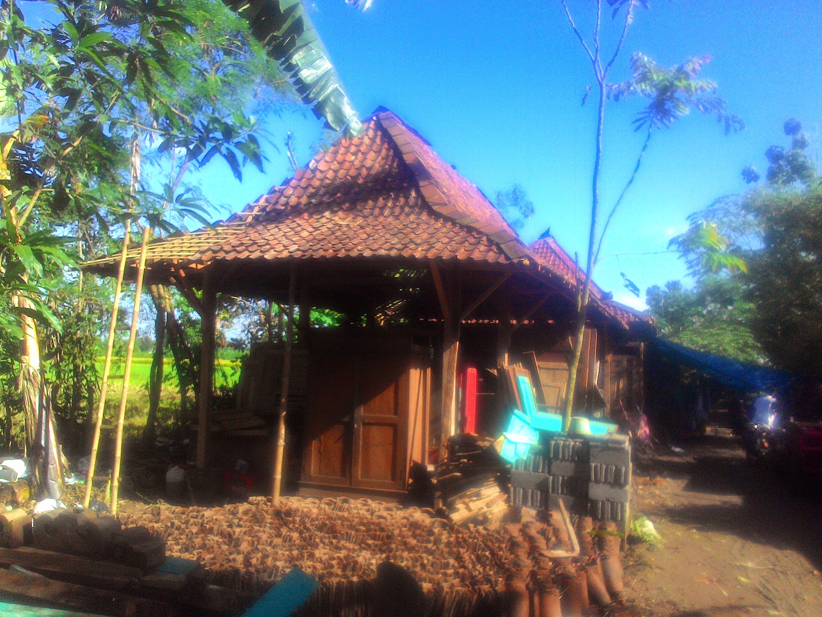 Rumah Limasan jati soko 12 cm | RUMAH LIMASAN DAN RUMAH JOGLO