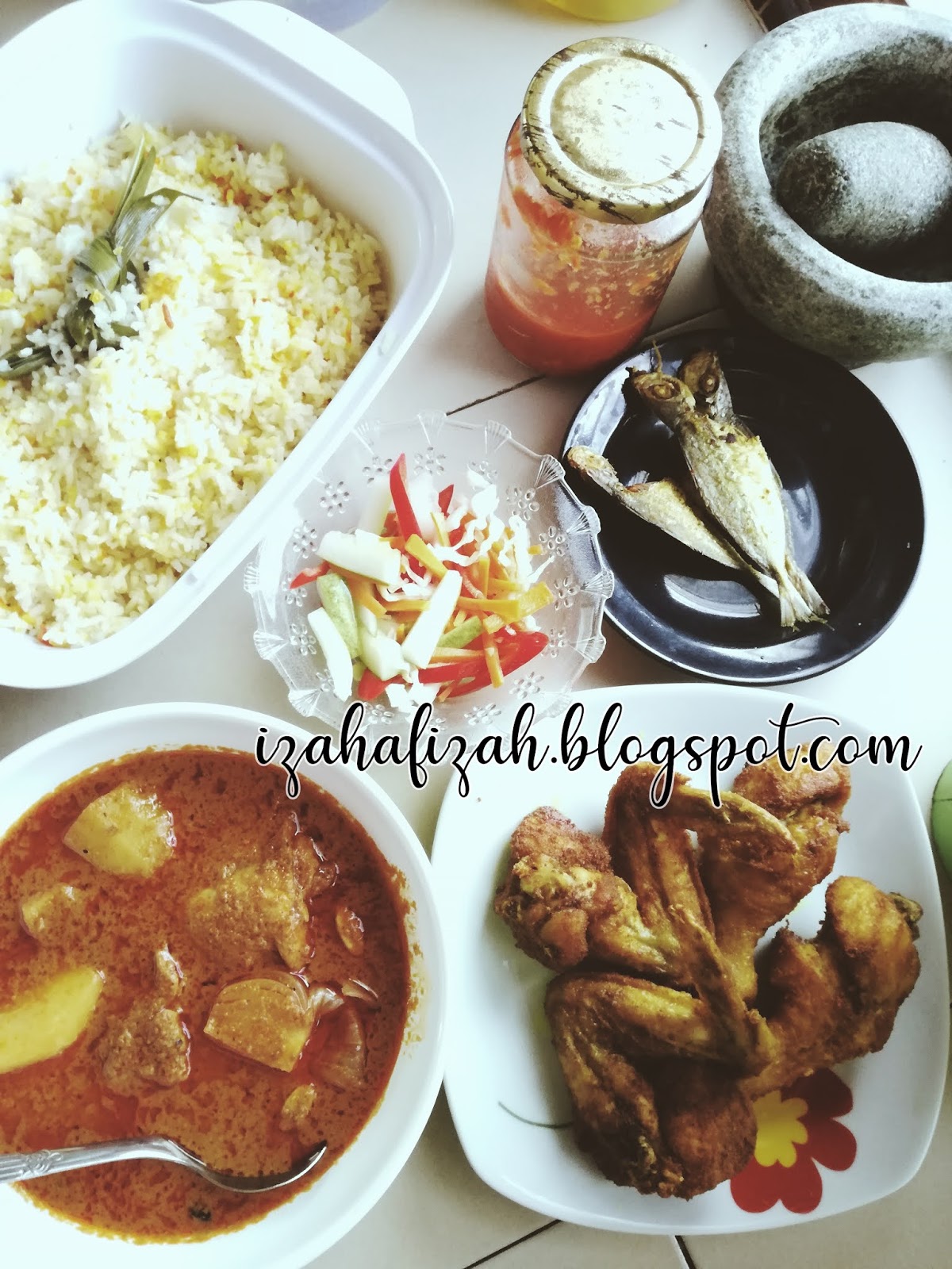 Izahafizah.blogspot.com Resepi nasi minyak kuah gulai ayam yang mudah.