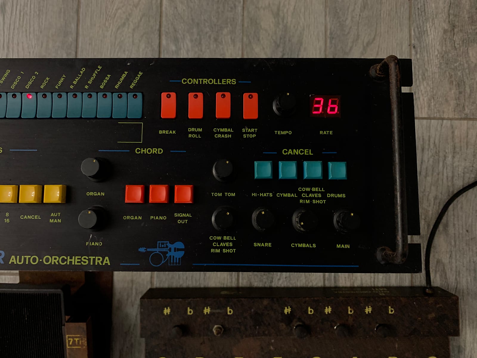 MATRIXSYNTH MTI 16R Auto Orchestra 1980s Drum Machine / Synth