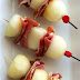 Brochetas de melón con jamón