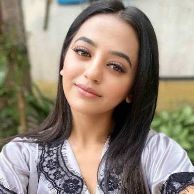 Helly Shah Wiki, Biography