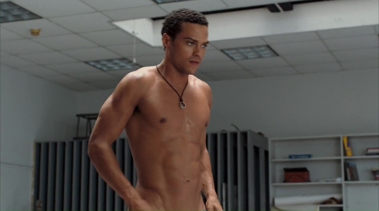 Jesse Williams shirtless in The Sisterhood Of The Traveling Pants 2.