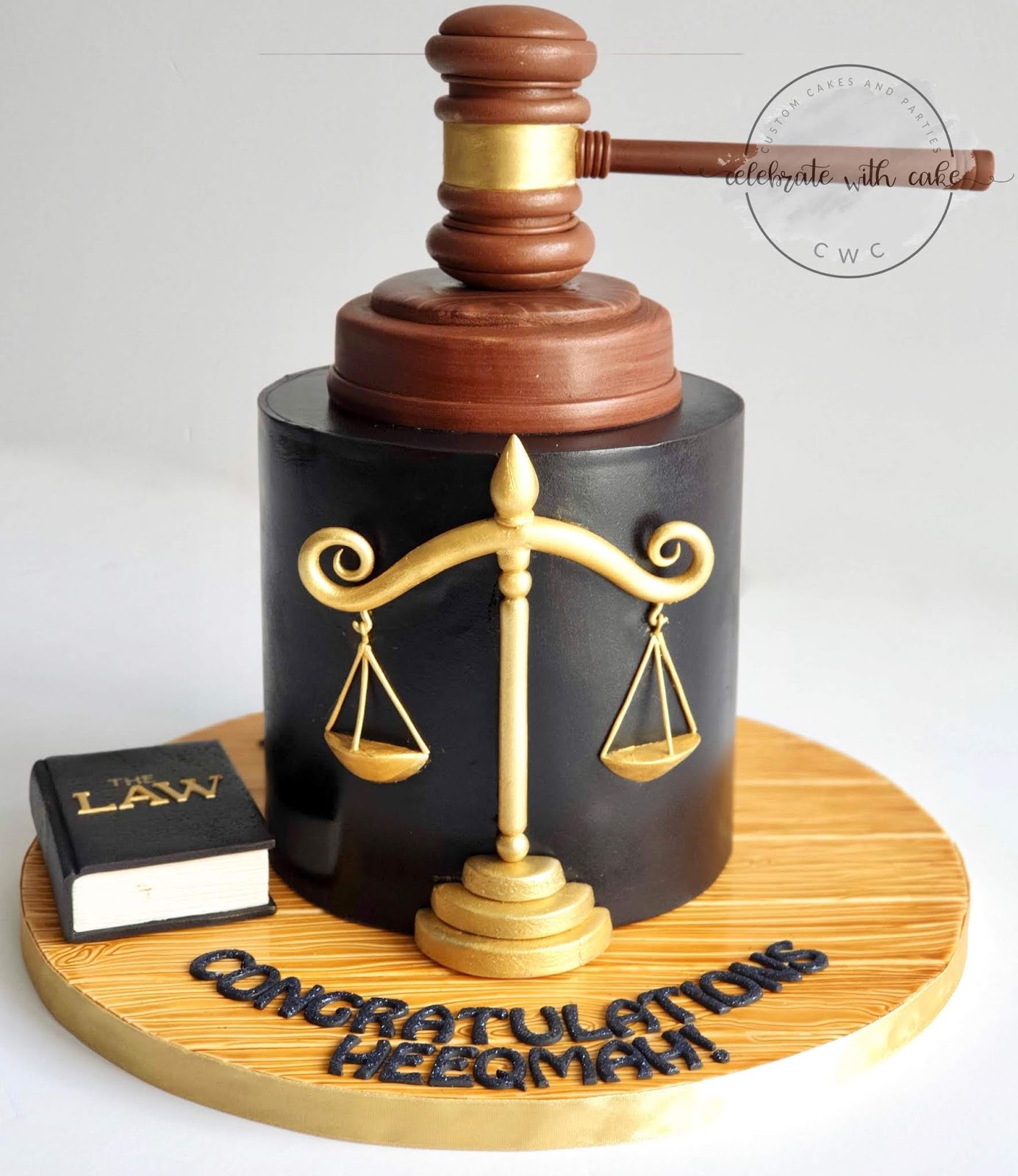 passing-bar-examinations-single-tier-cake