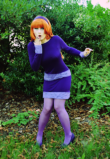 Women`s Legs and Feet in Tights: Jinkies and Jeepers!