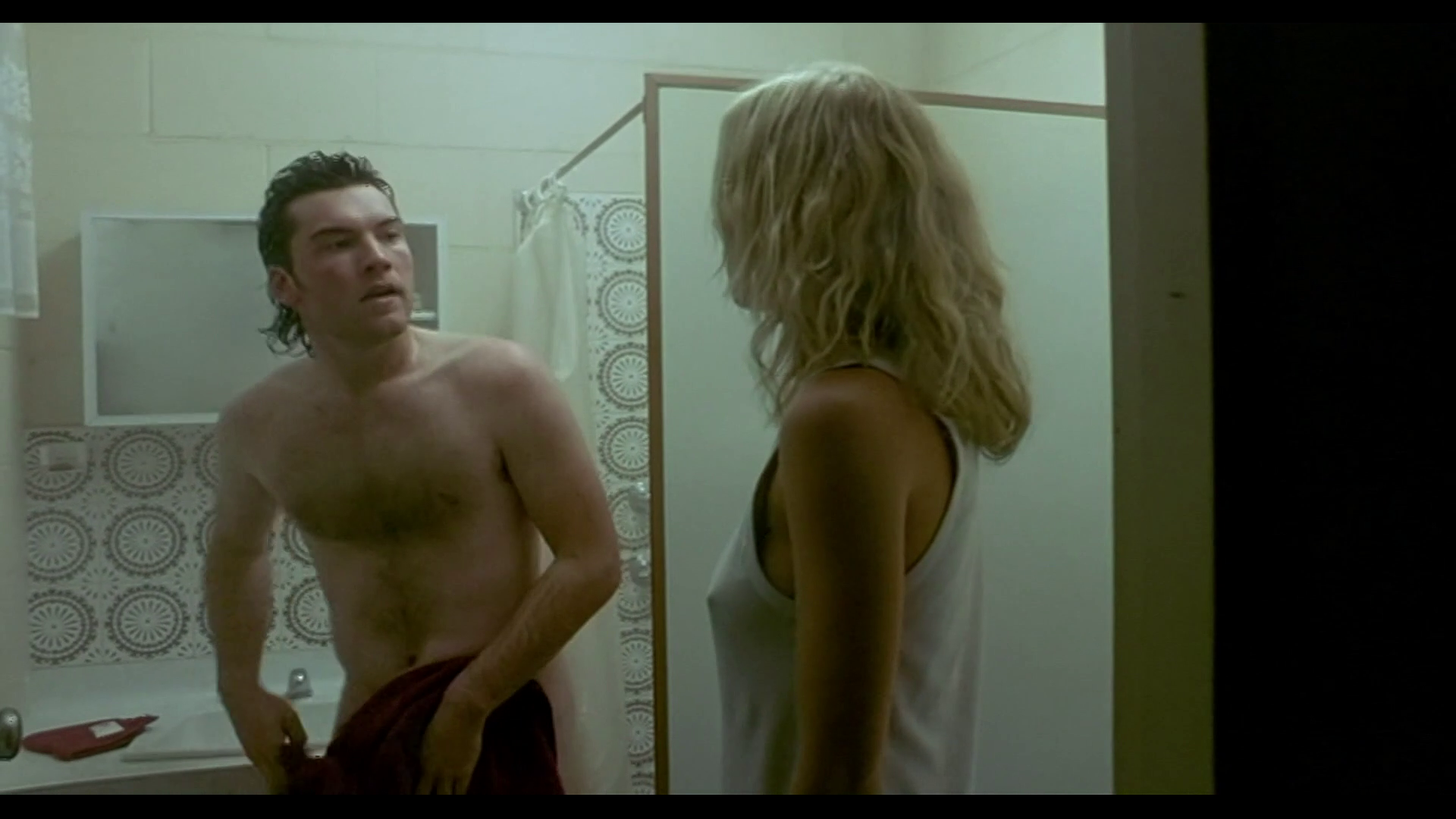 Sam Worthington nude in Somersault.