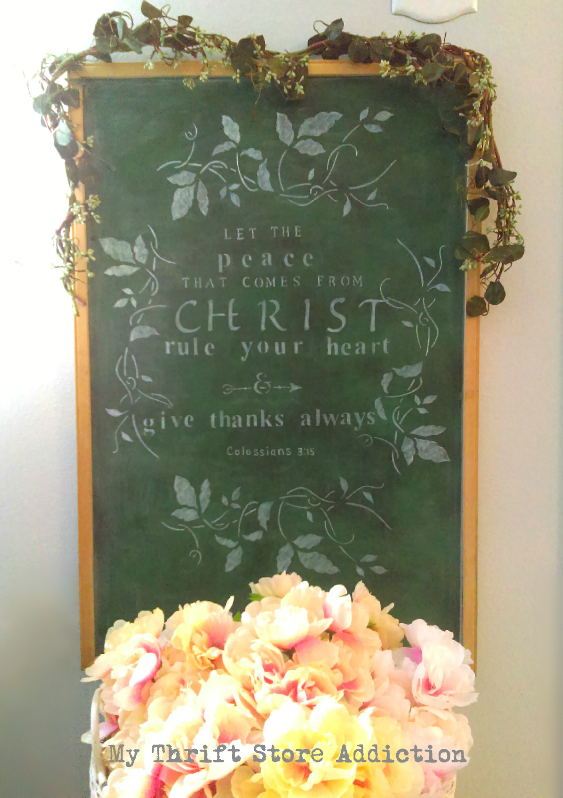 how to stencil a chalkboard