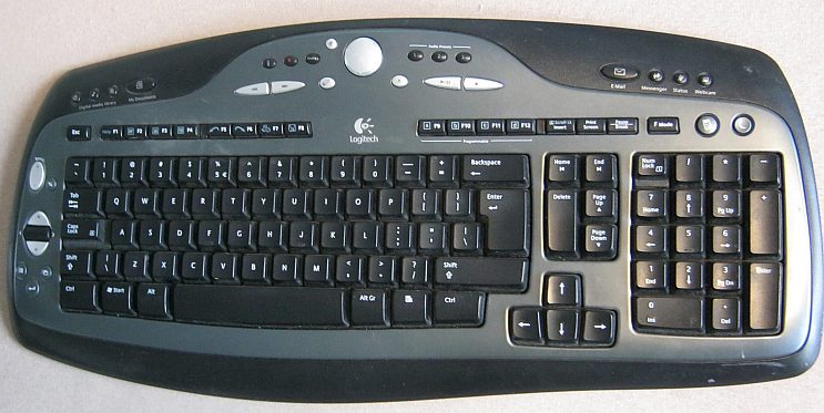 ledsage Middelhavet Grunde Common Emitter: Logitech Y-RR54 wireless keyboard