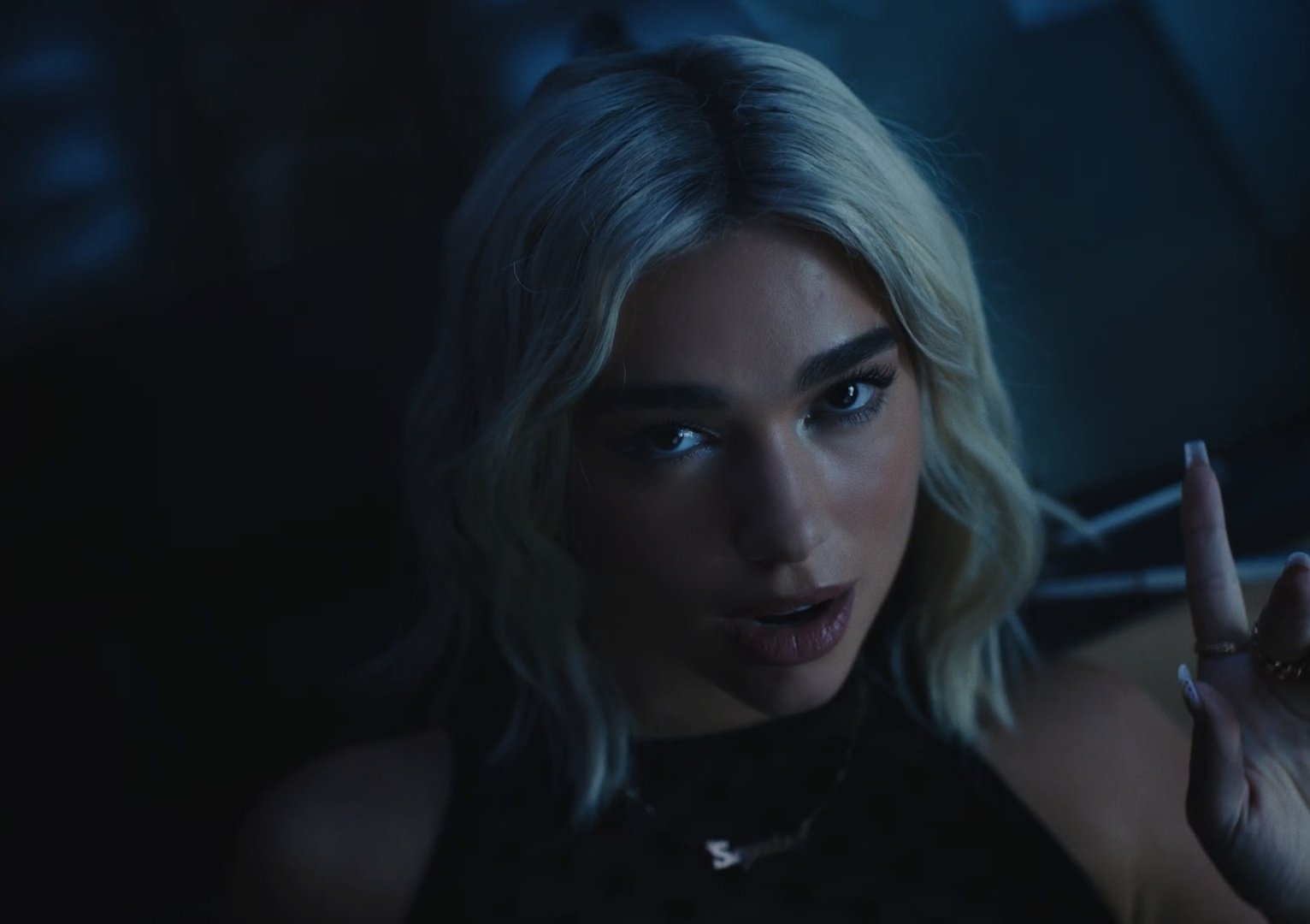 Dua lipa клип klipy 2020. Levitating dababy. Calvin harris dua lipa. Dua lipa. дуа липа one kiss клип.