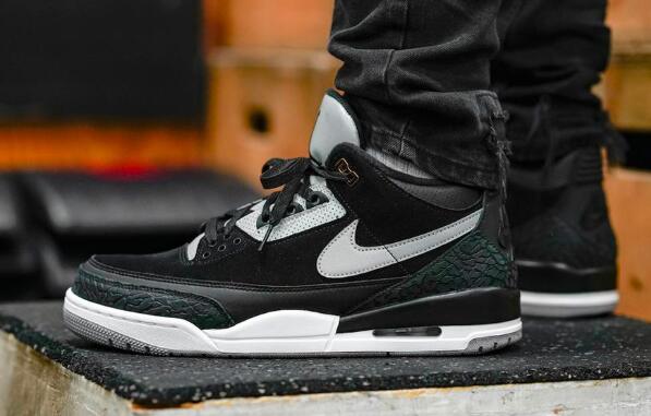 air jordan tinker 3 black cement