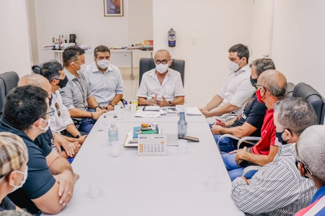 Cícero Lucena se reúne com representantes das artes marciais e discute apoio para modalidades