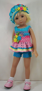 ropa tejida para muñecas