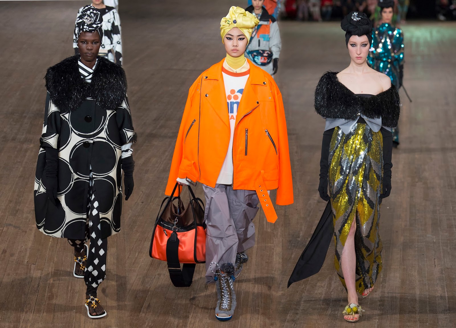 RUNWAY REPORT.....New York Fashion Week: Marc Jacobs Spring 2018 | Nick ...