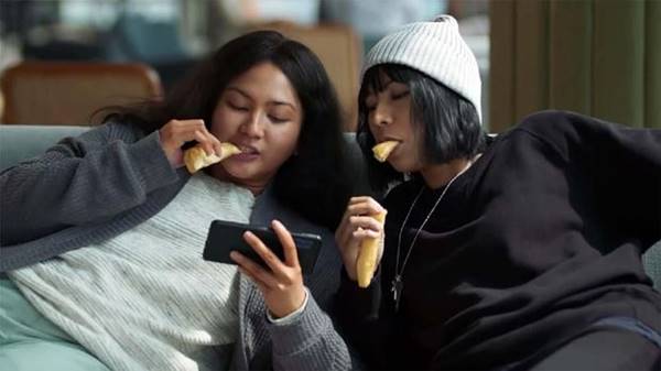 Review Film Imperfect, Hiburan yang Cerdas di Akhir Tahun 2019 - SinduLin