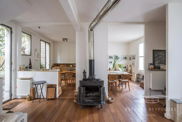 A unique house in Paris