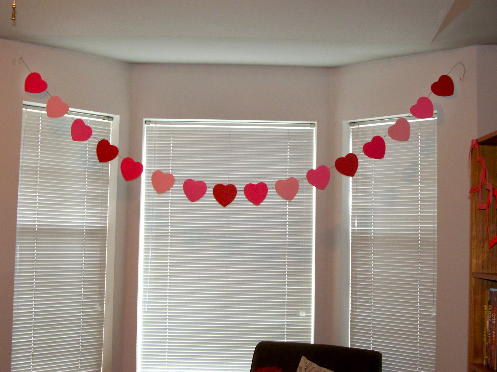Everyday Things From my Life Valentine's Day Decorations DIY