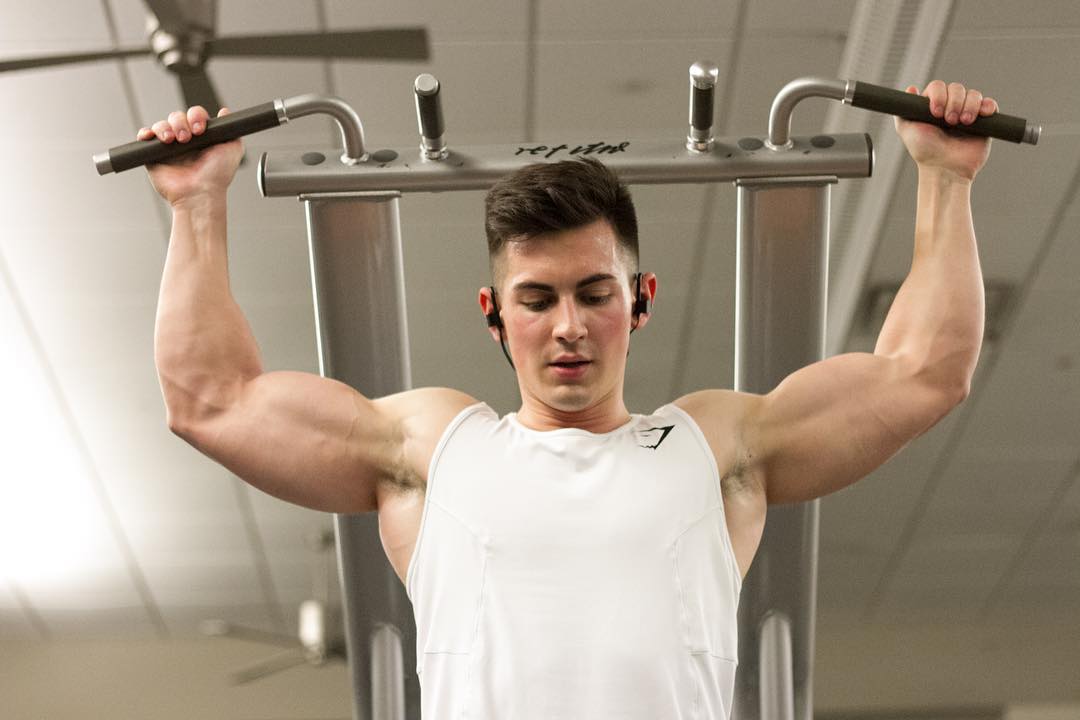 attractive-young-strong-gym-guy-big-biceps-hunk