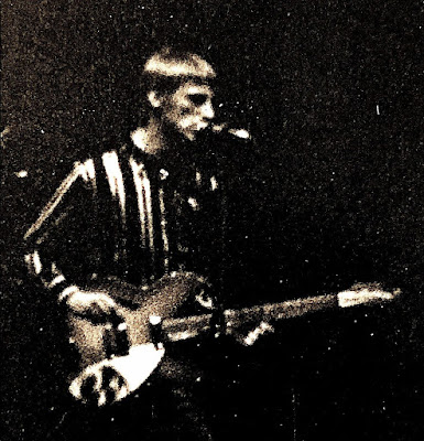 Paul Weller on stage at Perkins Palace, Pasadena, May 1982