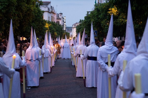 Estas serían las nuevas obligaciones de las hermandades de Córdoba Estas serían las nuevas obligaciones de las hermandades de Córdoba