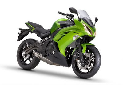 Harga dan Spesifikasi Kawasaki NINJA 650cc 4tak Terbaru 2012