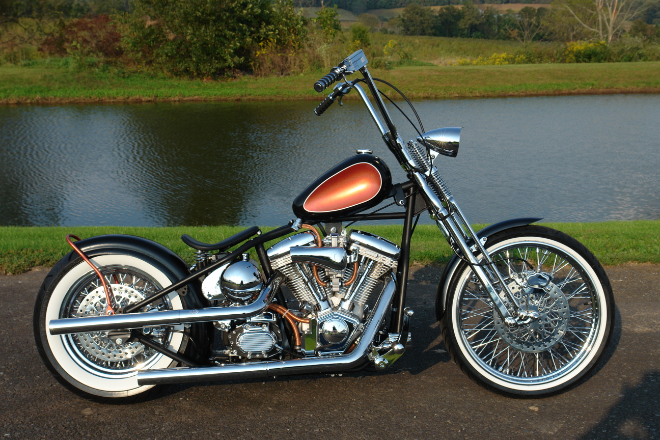 Harley Sportster Bobber для двоих