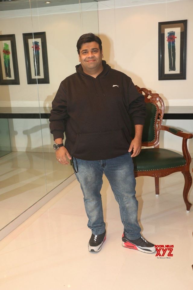 Kiku Sharda Comedian HD Pictures, Wallpapers - Whatsapp Images