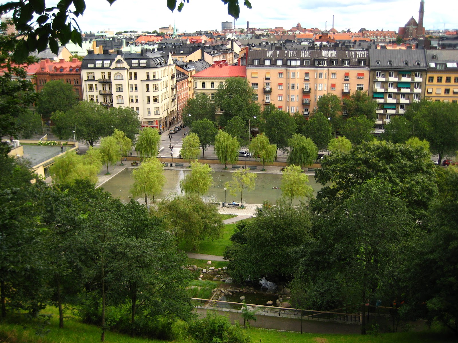 Парк на острове юргорден, стокгольм, швеция. Стокгольм парки. Стокгольм зеленый город. Королевский парк в стокгольме. Стокгольм парки.