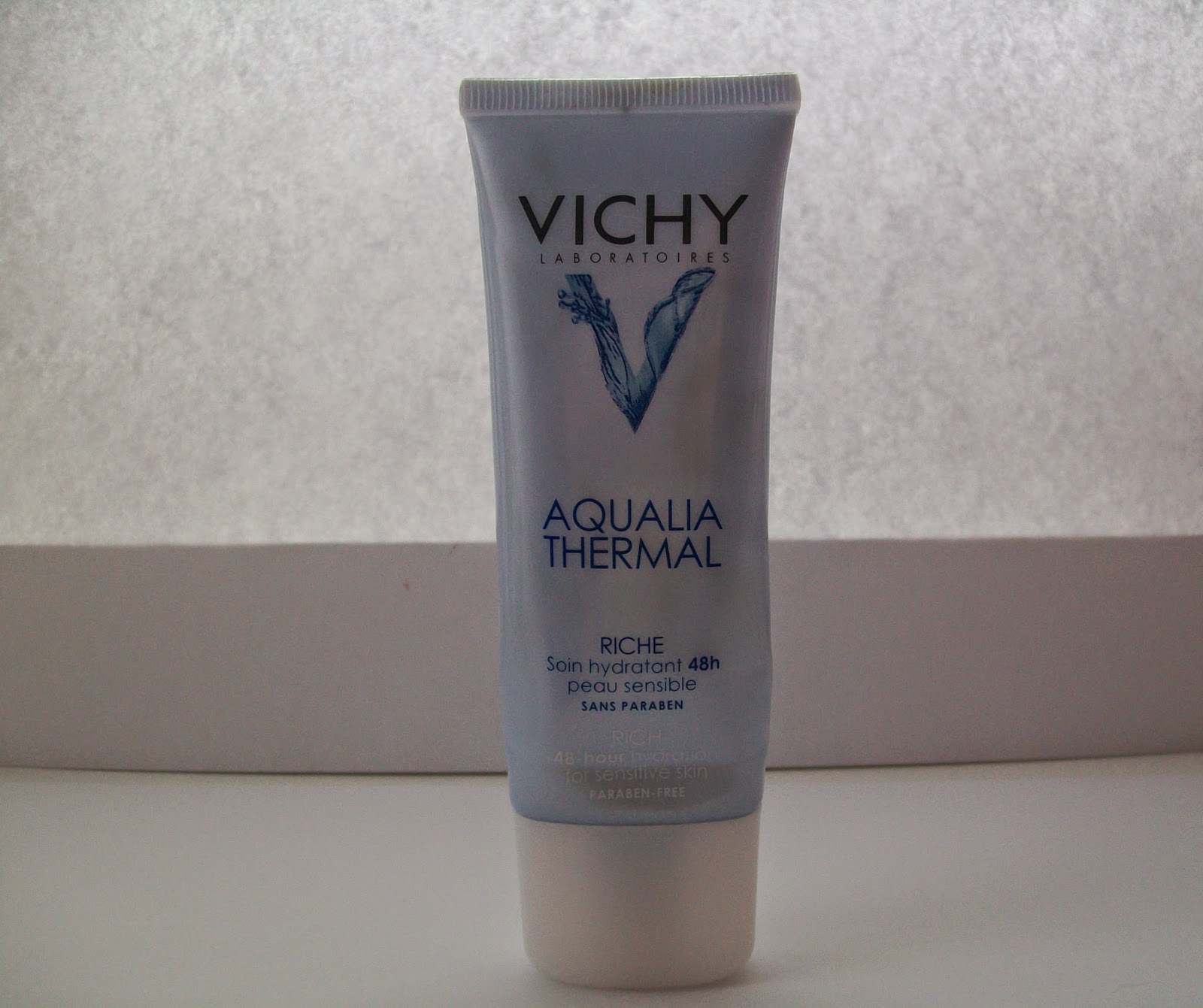 хороший крем для лица 40+. увлажняющий крем после 40 лет. эффективный крем для кожи вокруг глаз после 40. увлажняющий крем после 40 лет. увлажняющий крем после 40 лет.