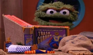 Oscar reads Slimey The Adventures of Trash Gordon Chapter 269 Planet Snore a Lot. Sesame Street Episode 4071