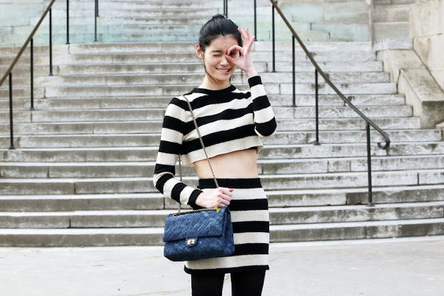 Cropped sweater street style
