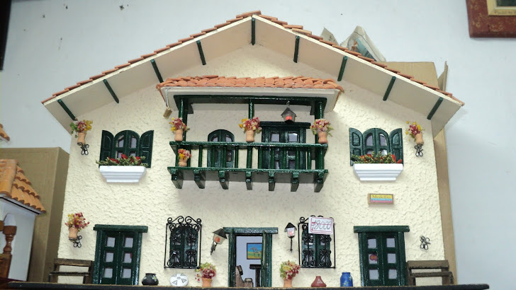 "ARTESANIAS DEL CARMEN - PUEBLITO PAISA MED/COL"