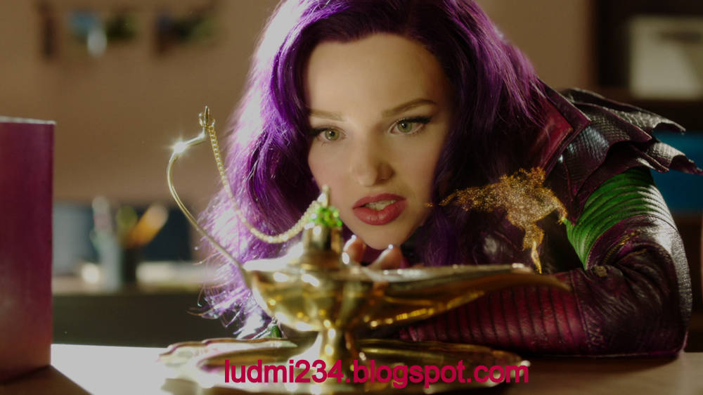 House of Cards Dove Cameron 