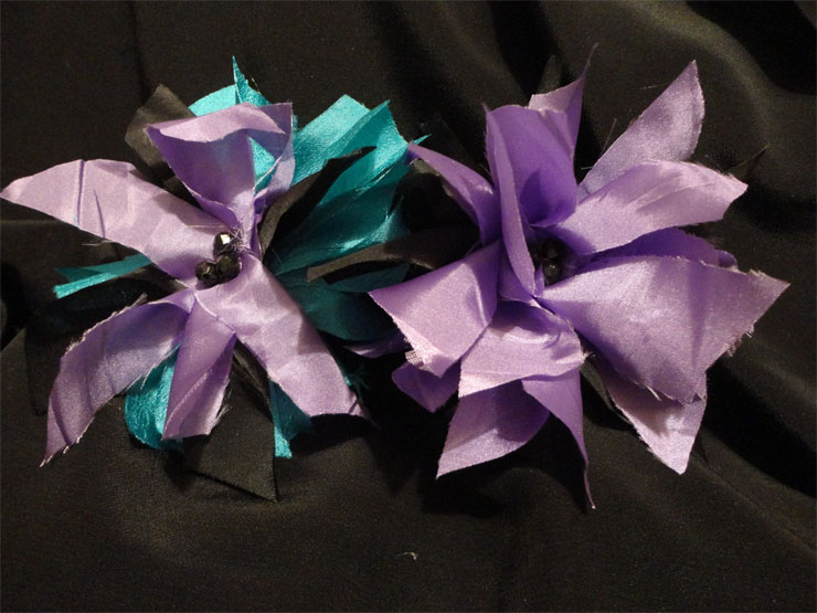 Secrets to Making Ribbon & Fabric Flowers How to Make Fabric Strip Flowers