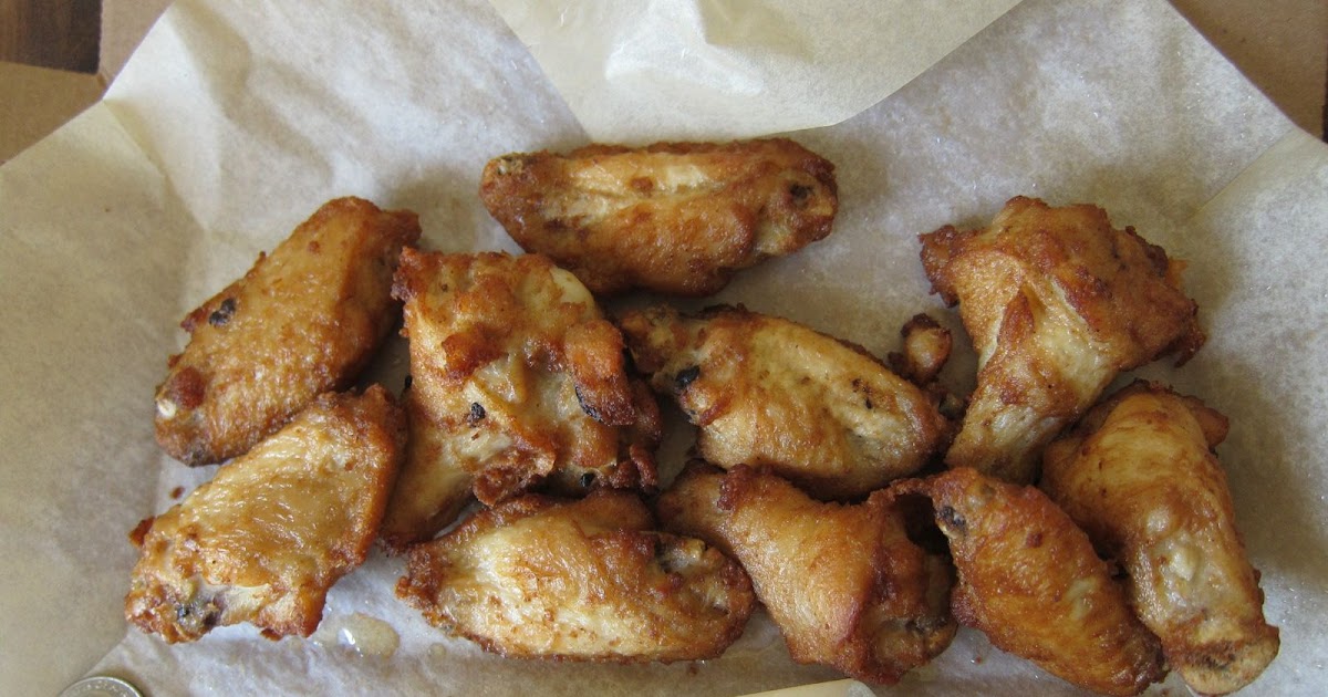 Review Domino's New Wings (2020)