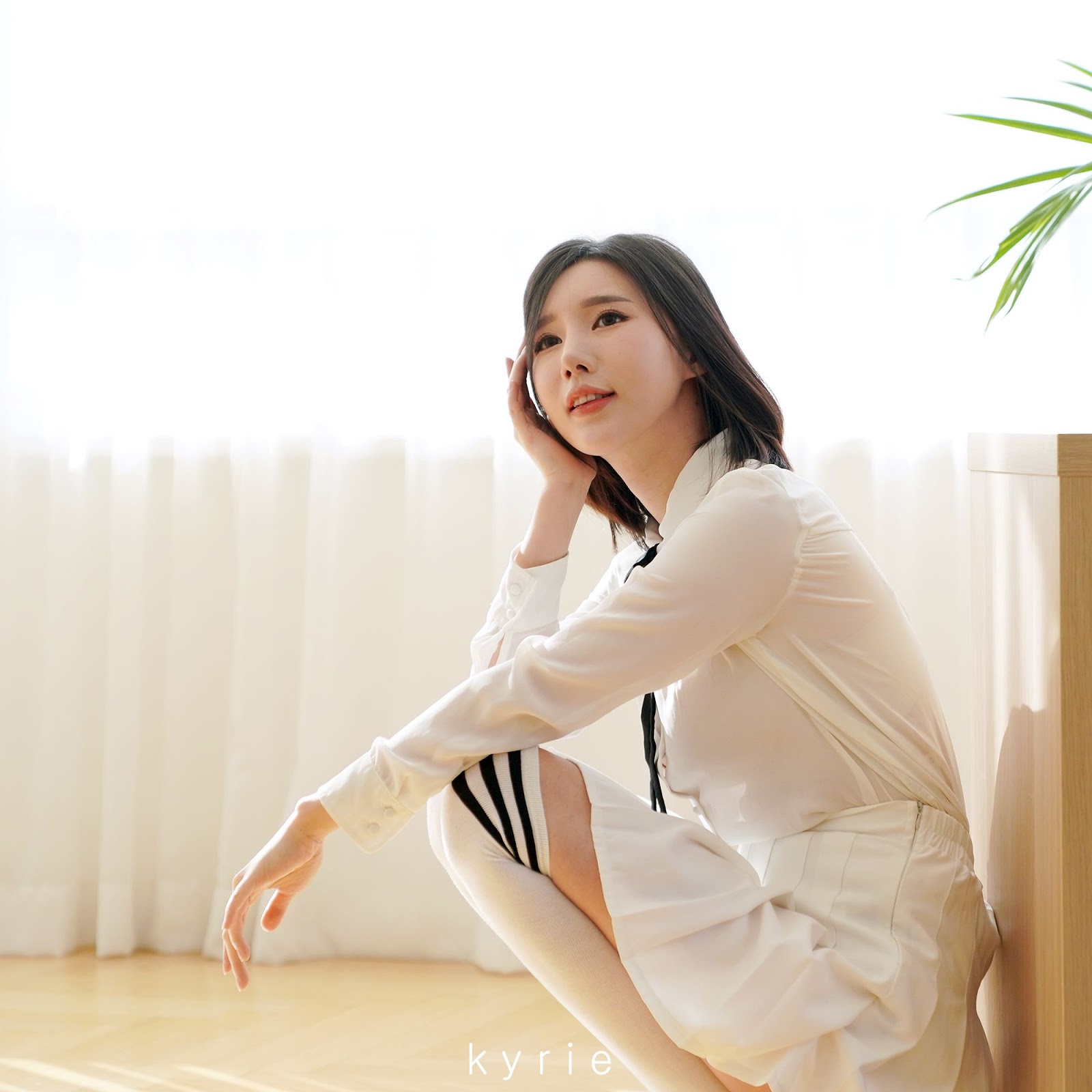 Korean racing queen - Song Ju Ah - Studio Photoshoot - Picture 38