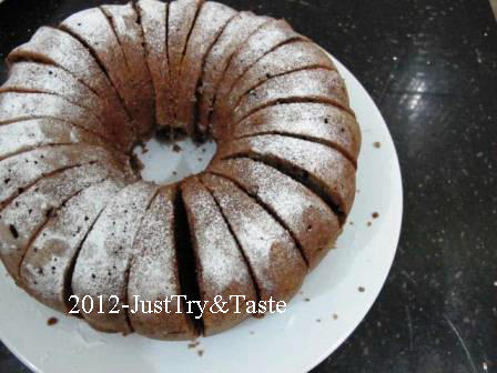 Cake Kacang Hijau dengan Chocolate Chips