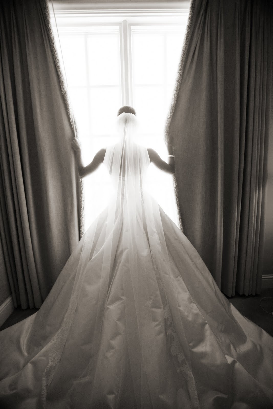 Daily Cup of Couture: Wedding Wednesday: THE Dress