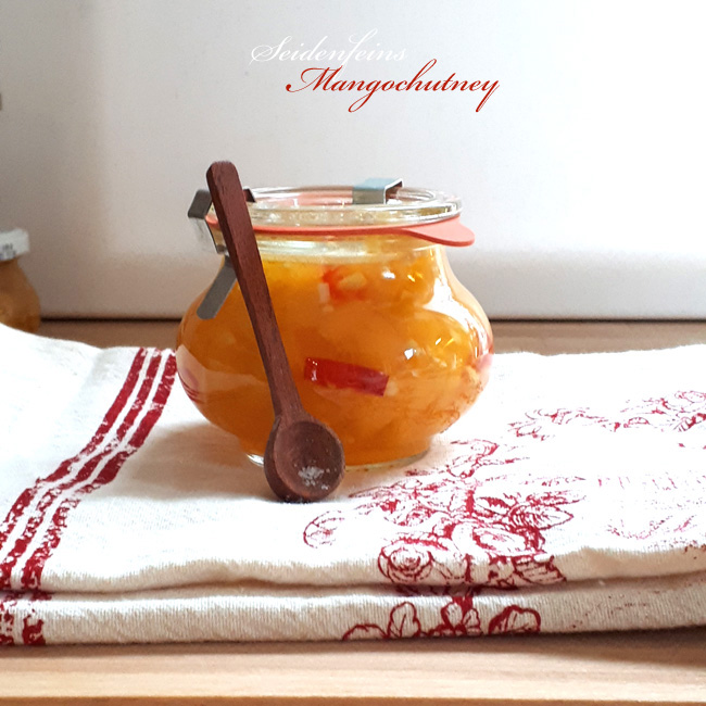 Süß & scharf : Mangochutney * recipe * sweet & hot mango chutney