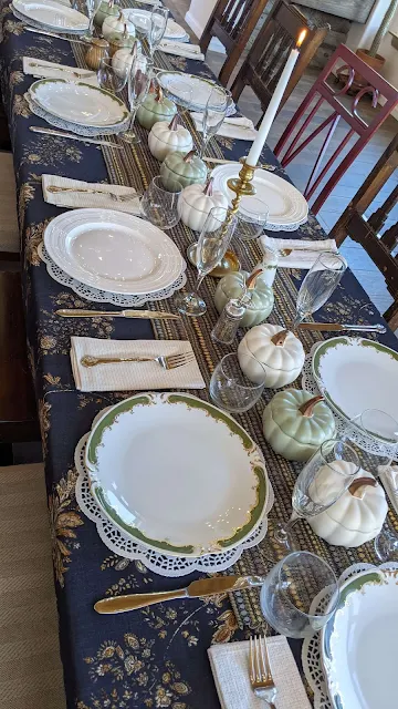 Thanksgiving tablescape