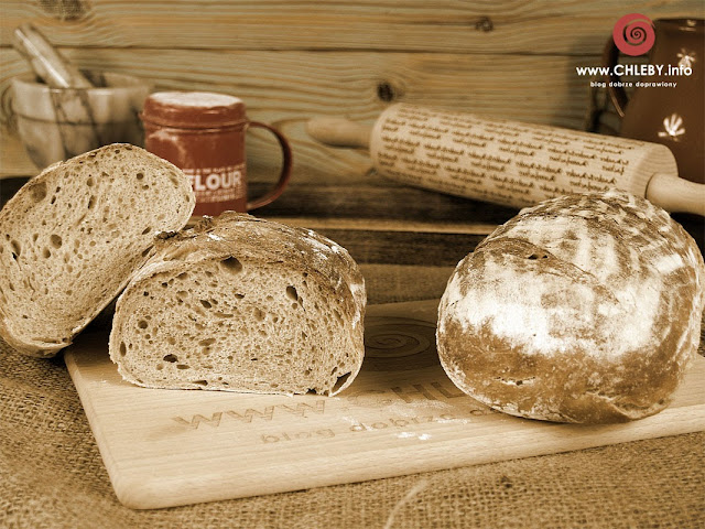Chleb pszenny na zakwasie pszennym (chleb z Vermont)