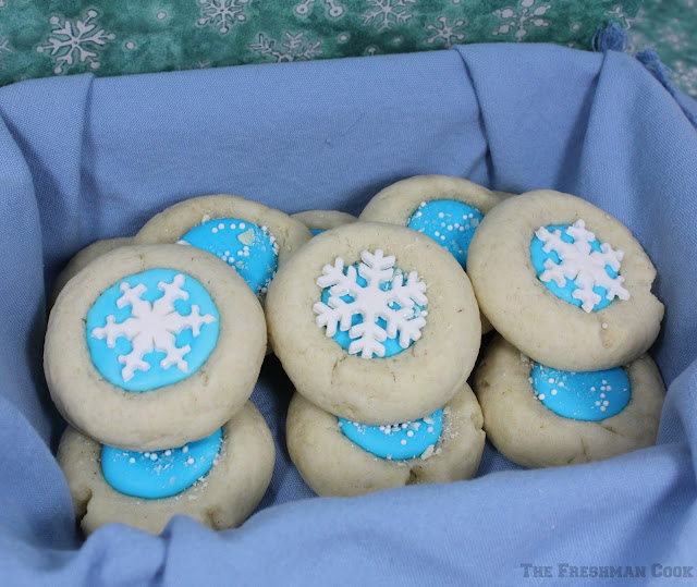 cookies, thumbprint cookies, snow 