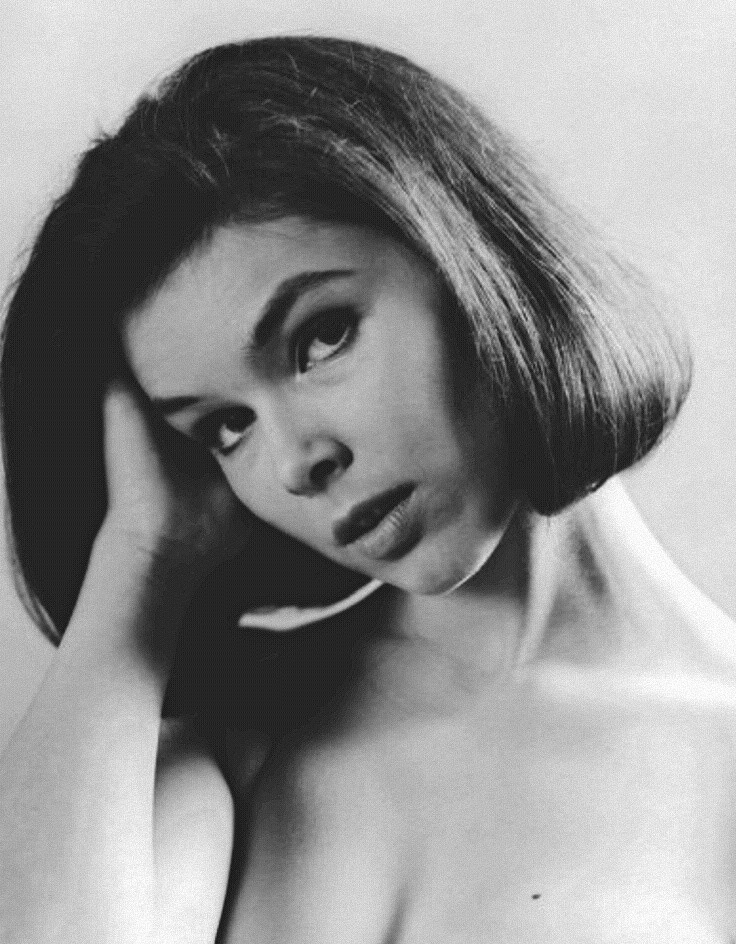 Yvonne joyce craig nude