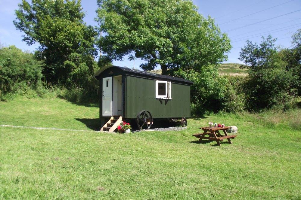 The Camping Directory Hut in the Sheep Wash, Newland, Ulverston, Cumbria