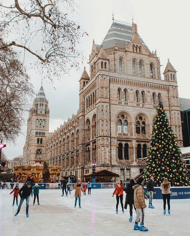 Weekday Wanderlust | Holiday 2019 Inspiration: Christmastime in London
