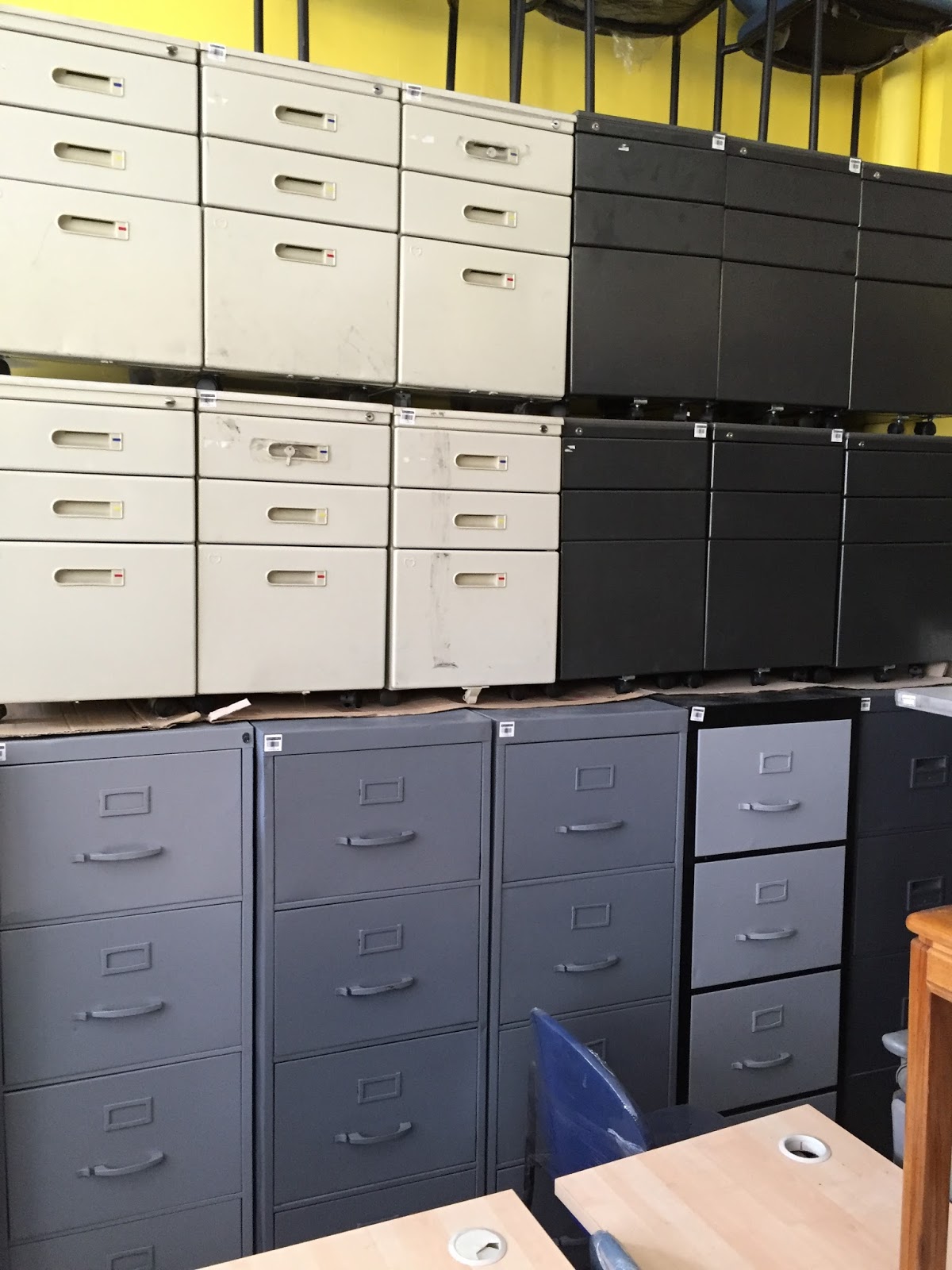 MEGAOFFICE SURPLUS Biggest Second Hand Surplus Office Furniture