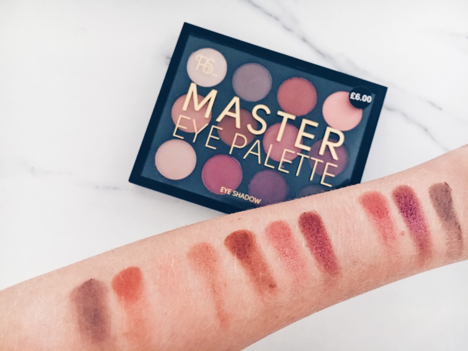 The Only Eyeshadows You Need This Winter Primark Master Eye Palette