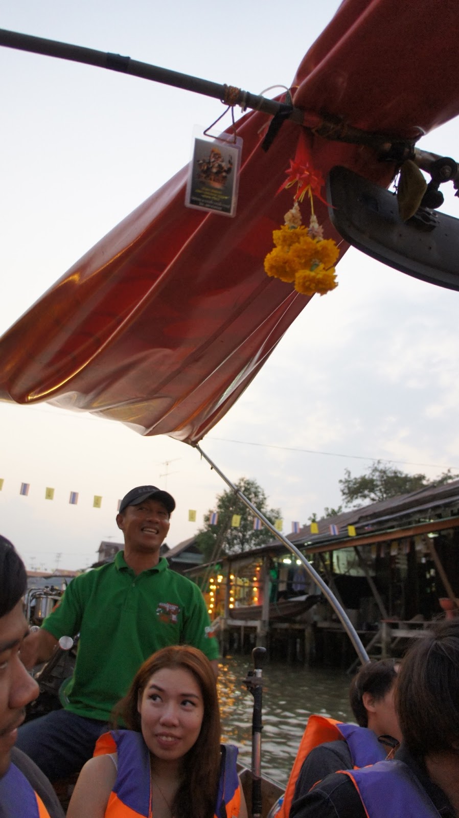 泰國 曼谷 旅遊 安帕瓦水上市場(Amphawa Floating Market) 攻略